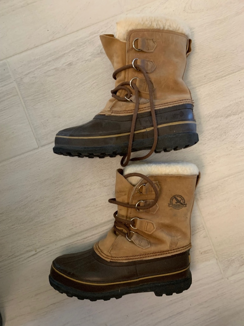Sorel Caribou Winter Boots size 8 Women’s